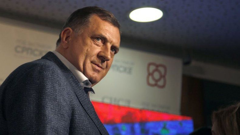 Líder serbio se declara ganador en elecciones bosnias