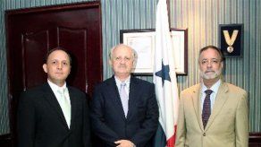 Escogen a Erasmo Pinilla como magistrado Presidente del TE