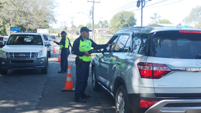 Policía Nacional. Dirección Nacional de Tránsito Policía Nacional. Dirección Nacional de Tránsito