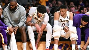 Los Angeles Lakers se preparan para el inicio de la NBA.