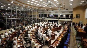 Asamblea retomará sesiones y escogería nuevo magistrado del TE