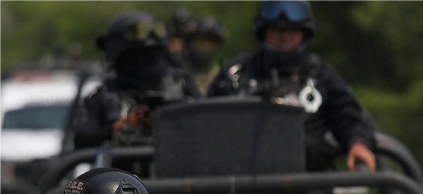 La fiscalía de Guerrero emitió este jueves fichas de búsqueda por el periodista y su hijo de nombre Alberto Toledo. La fiscalía de Guerrero emitió este jueves fichas de búsqueda por el periodista y su hijo de nombre Alberto Toledo.