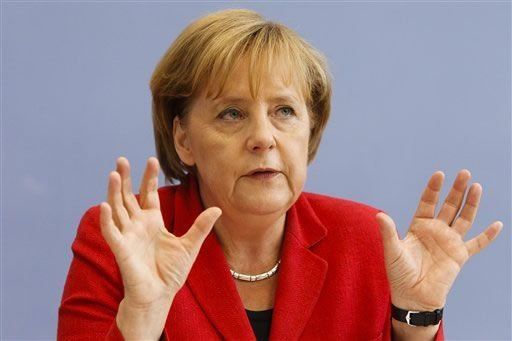 Merkel considera normal un euro entre 1,30 y 1,40 dólares