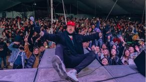 Flex causa furor con su presentación en México