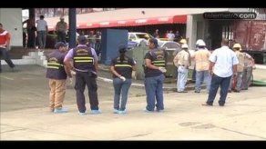 Encuentran dos cuerpos sin vida frente a Plaza Carolina