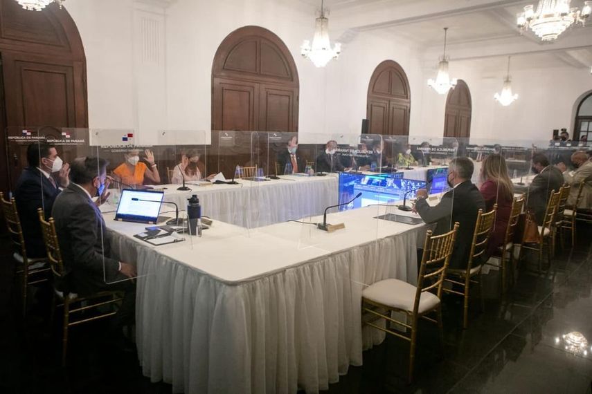 30 de diciembre del 2021, El consejo de Gabinete aprobó resoluciones sobre el estado de emergencia decretado por la pandemia de la COVID-19