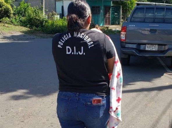 Recuperan en David a bebé que había sido privada de libertad, una mujer fue aprehendida