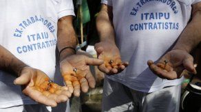 Marcha de crucificados en Paraguay