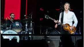 Paul McCartney trabaja en su primer musical: ¡Qué bello es vivir!