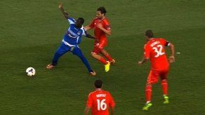 Con goles de Cam Weaver