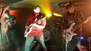 ¡El debut de Lunchbox Heroes estuvo lleno de Pop Punk!