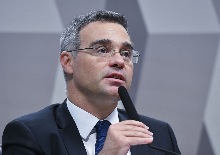 André Mendonça.