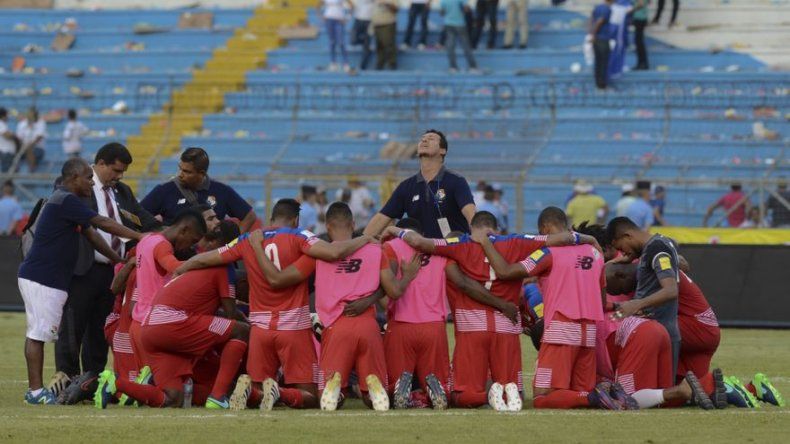 Panamá, Costa Rica y México dieron primer paso en hexagonal de Concacaf