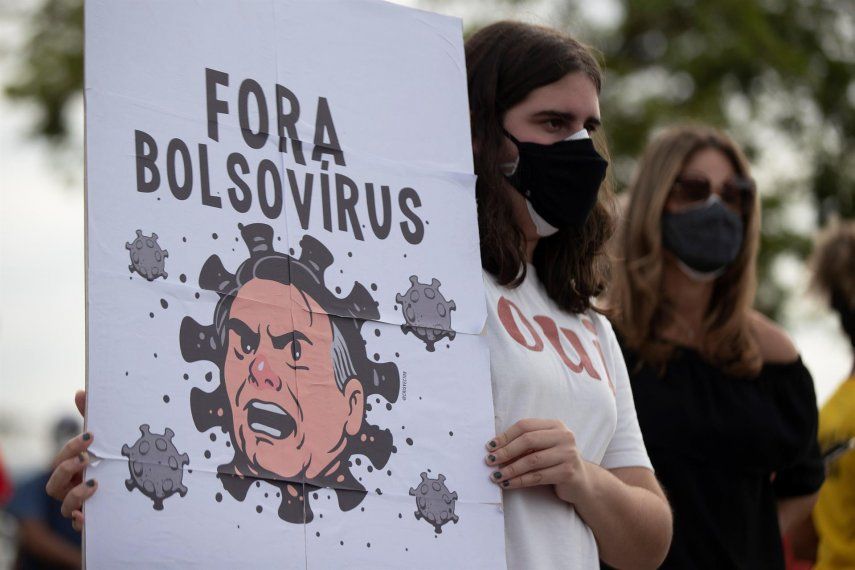 En los últimos días se han registrado multitudinarias protestas contra el presidente de Brasil