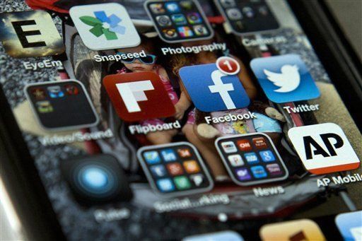 Las redes sociales imponen su ley en la televisión