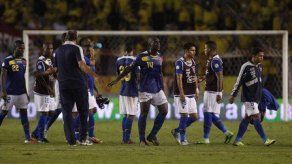 Ecuador apremiado de ganar a Bolivia en La Paz