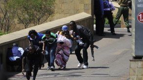 Al menos 10 muertos en el asalto armado a un centro comercial de Nairobi