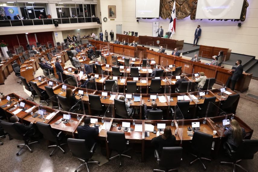 El pleno de la Asamblea Nacional aprobó este martes el proyecto 637 que dicta el Presupuesto General del Estado para la Vigencia Fiscal 2022.