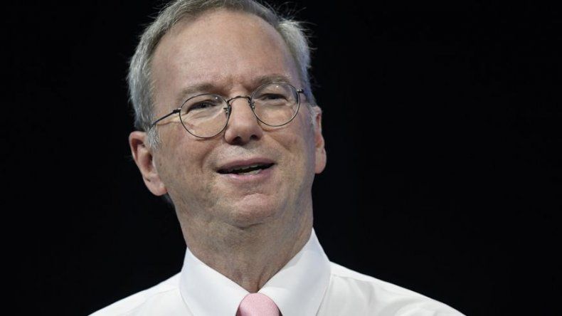 Eric Schmidt deja la presidencia de Alphabet, casa matriz de Google