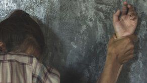 Mujer demanda a club por abuso sexual transmitido en vivo