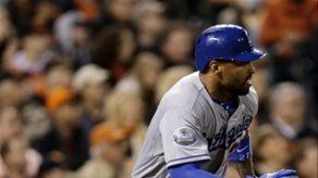 Kemp se someterá a examen por dolencia en hombro