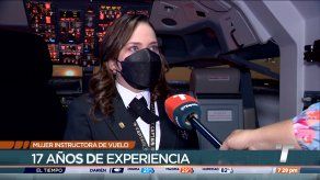 Primera mujer de Panamá certificada como instructora de vuelo para simulador de aeronaves de transporte