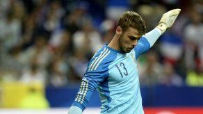 Van Gaal anuncia que De Gea no jugará el primer partido de liga del United