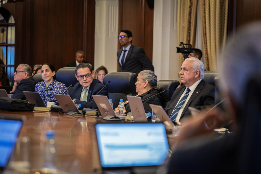 Consejo de Gabinete aprueba aumento en cuotas de importación de productos porcinos.