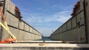 Paralización de trabajos del Canal cuesta al país 250 mil dólares diarios Paralización de trabajos del Canal cuesta al país 250 mil dólares diarios