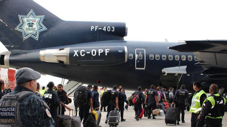México prepara evacuación turistas por Odile