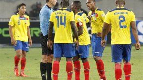 Ecuador derrotó a Uruguay 1-0 y queda a un paso del Mundial