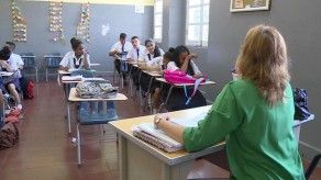 Meduca brinda cifras de docentes certificados con prueba Cambridge
