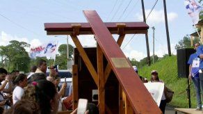 Con gran alegría y entusiasmo reciben los símbolos de la JMJ en la Arquidiócesis de Panamá