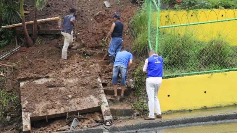 Lluvias registradas este martes causan afectaciones en distintos sectores