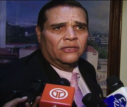Gálvez reitera la eliminación de voto en plancha