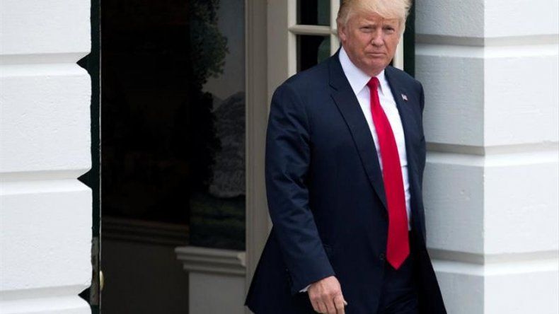 Trump dice que Kim Jong-un tomó una decisión muy sabia al no atacar Guam