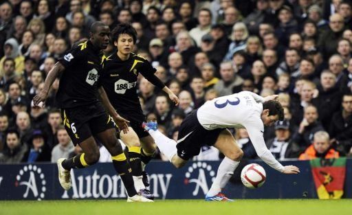 Médico del Bolton afirma que Muamba estuvo muerto por 78 minutos