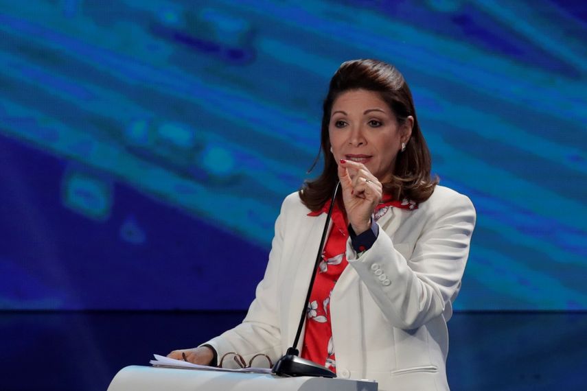 La exdiputada y exdecana de la USMA fue respaldada por el Foro Nacional de Mujeres de Partidos Políticos.