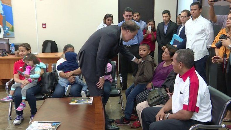 Cinco niños viajan para ser operados del corazón en Colombia