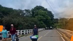 Cierran puente sobre el río Oria en Pedasí.