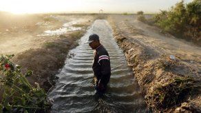 EEUU y México amplían acuerdo para administrar el Colorado