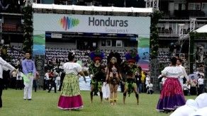 El Salvador y Honduras celebran independencia pese a criminalidad