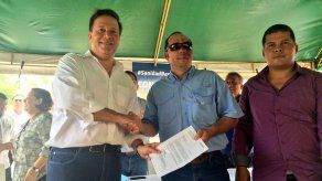 Entregan orden de proceder del programa Sanidad Básica en Ponuga