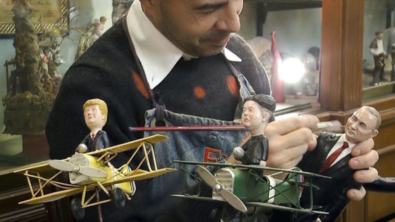Pesebres italianos incluyen a Trump, Putin y Jedis