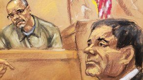 El Chapo recibe la visita de sus hijas en la corte