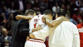 Derrick Rose se perderá el resto de la campaña por un desgarro