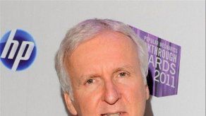 James Cameron inicia inmersión récord en el Pacífico