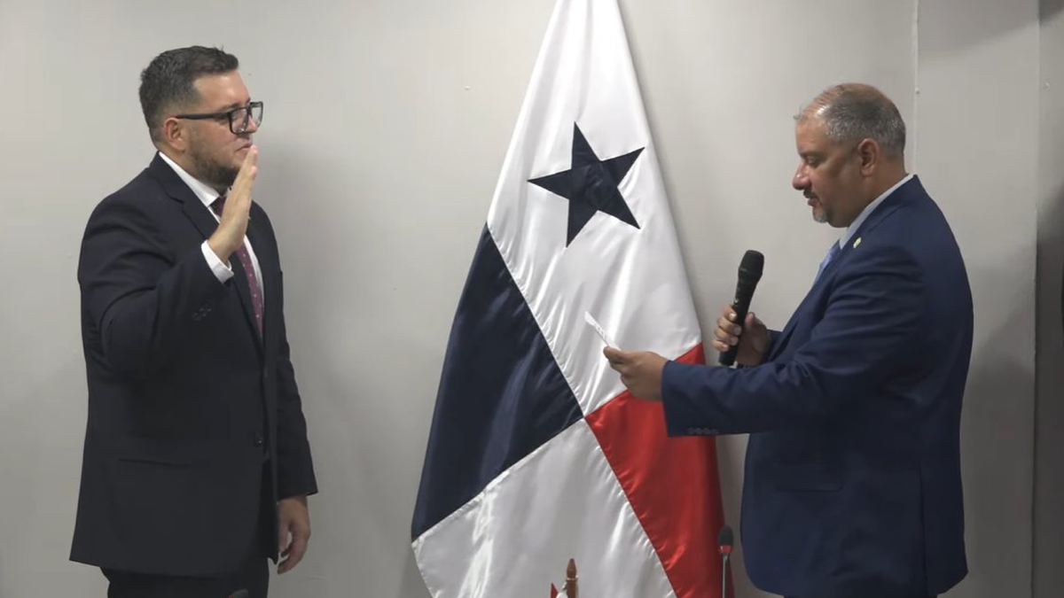 https://media.telemetro.com/p/55ff1dacacb16a1219055ac02aea3520/adjuntos/311/imagenes/018/911/0018911006/1200x675/smart/asamblea-nacional-escoge-presidente-la-comision-presupuesto.png