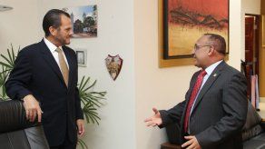 Inician oficios de Contraloría en el MIDES por investigación a Ferrufino Inician oficios de Contraloría en el MIDES por investigación a Ferrufino