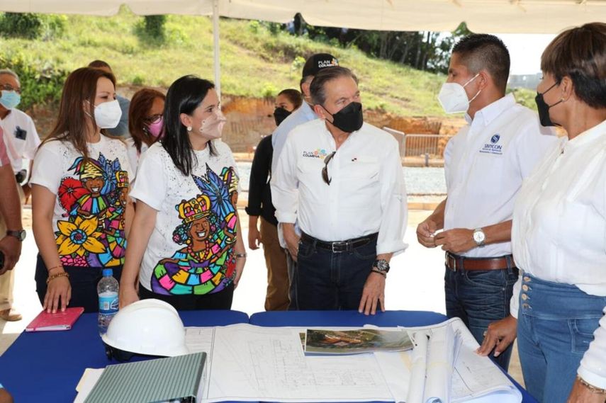 Presidente Cortizo supervisa construcción de CAIPI en PalmasBellas